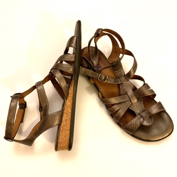 clarks shoes gladiator sandals